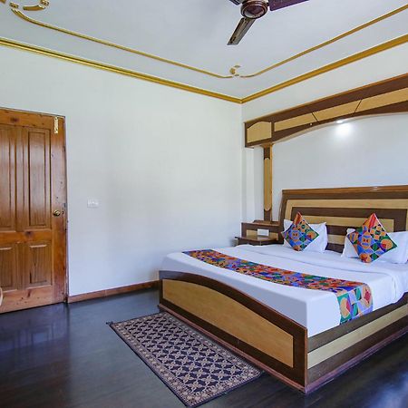 Fabhotel Prini Inn 马拉里 外观 照片